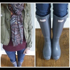 Grey hunter boots